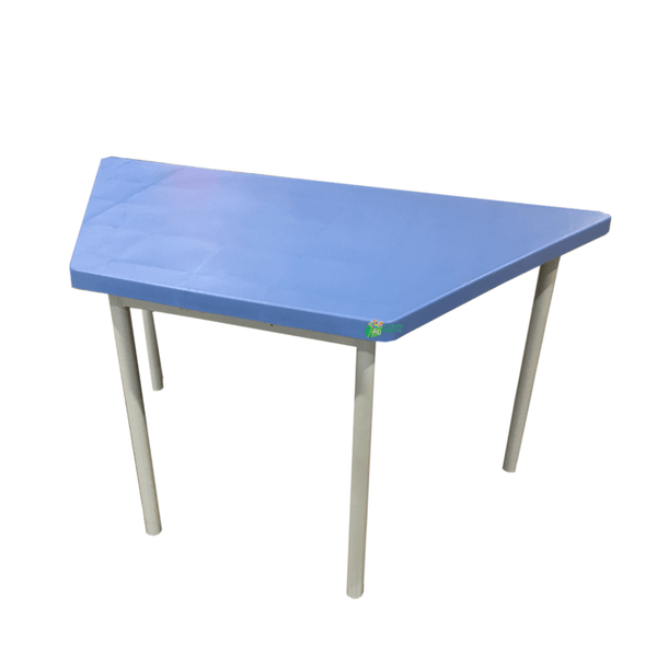 MESA INFANTIL MATERNAL TRAPEZOIDAL POLIPROPILENO (SOBRE PEDIDO)